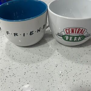 Central Perk Friends Mug Set - Blue and White